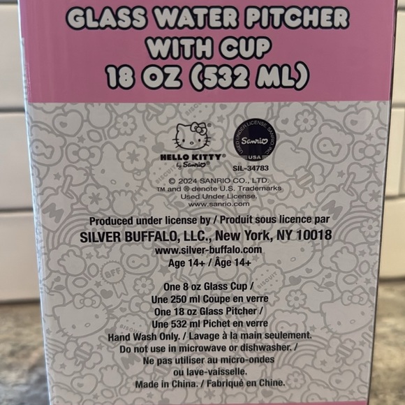 NIB Sanrio Hello Kitty Glass Water Pitcher With Cup 18oz - Picture 6 of 6
